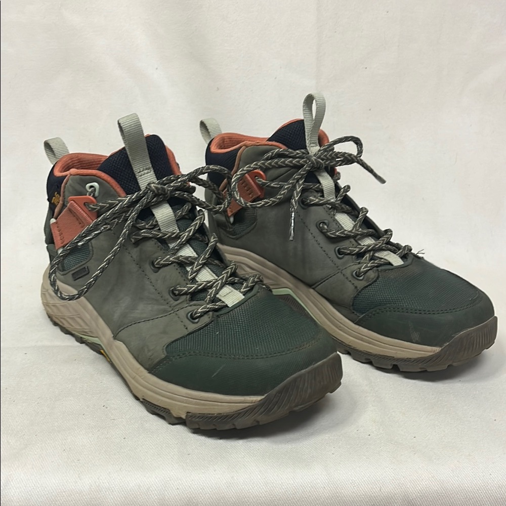 Teva Green and Gray Lace Up Boots for Outdoor Adventures Sz. 9